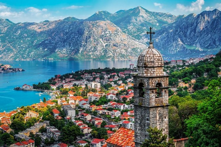  Kotor et la baie de Kotor au Monténégro