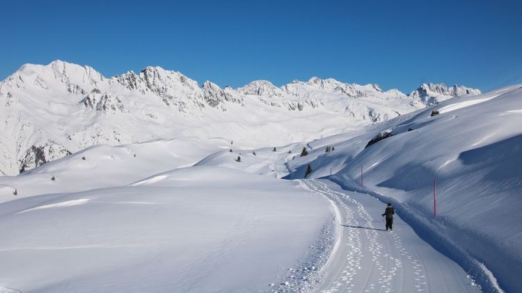 Plateau alpin enneigé à l'Alpe d'Huez
