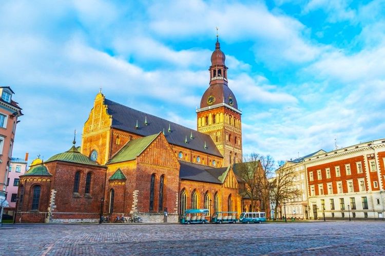 La cathédrale du Dôme de Riga (Rīgas Doms), en plein centre ville