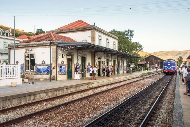 Gare ferroviaire de Pinhão