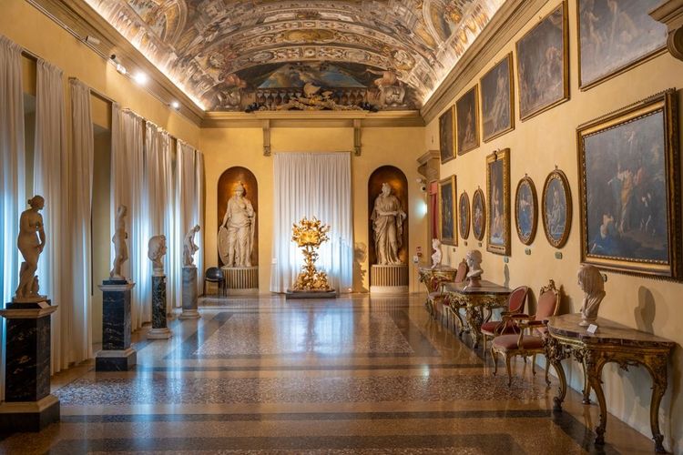 Chambre au Palazzo Comunale, Bologne
