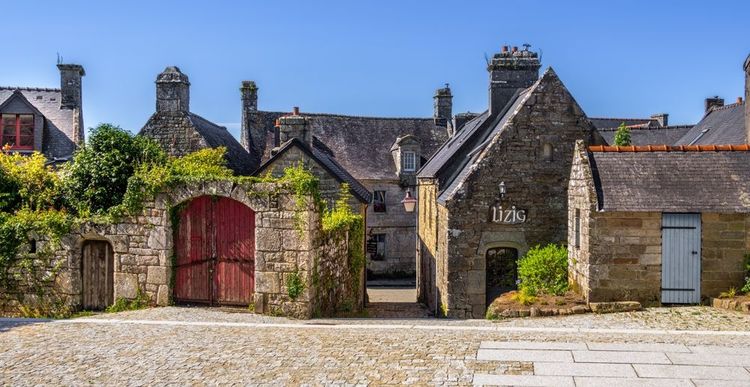 Le village de Locronan.