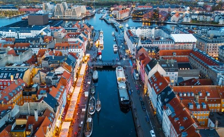 Vue aérienne sur Nyhavn