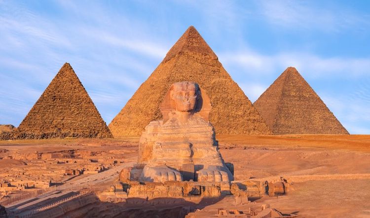 Le Sphinx dans le complexe pyramidal de Gizeh, Le Caire, Egypte