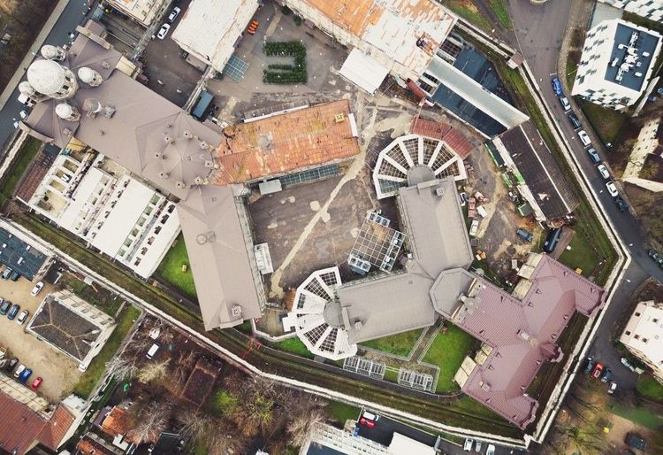 Vue aérienne sur la prison de Lukiskes