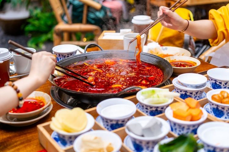 Dégustation d'un hot pot à Chongqing