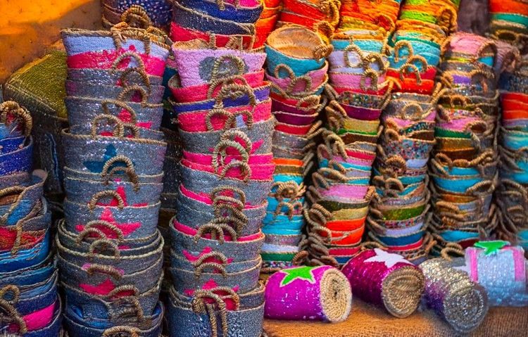 Explosion de couleur dans le souk