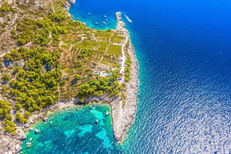Vue aérienne sur les plages de Malo et Velo Zarace