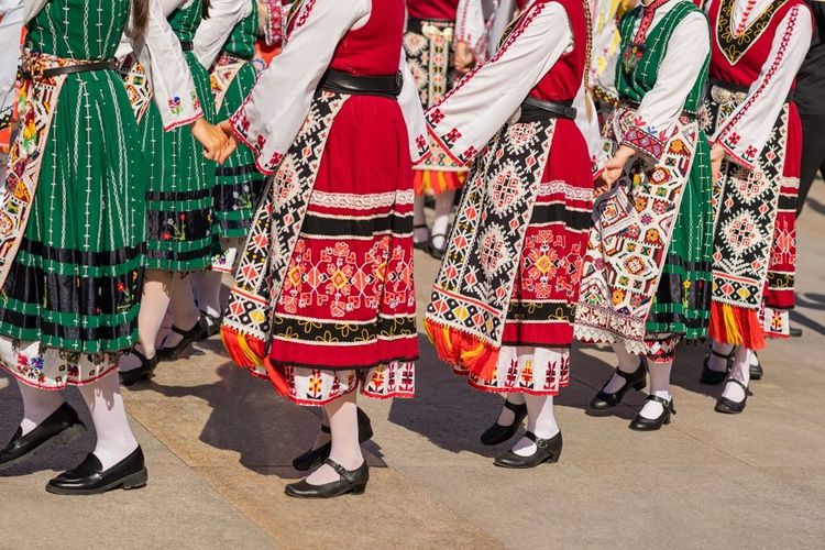 Ne manquez pas les danses folkloriques dont les peuples des Balkans sont friands