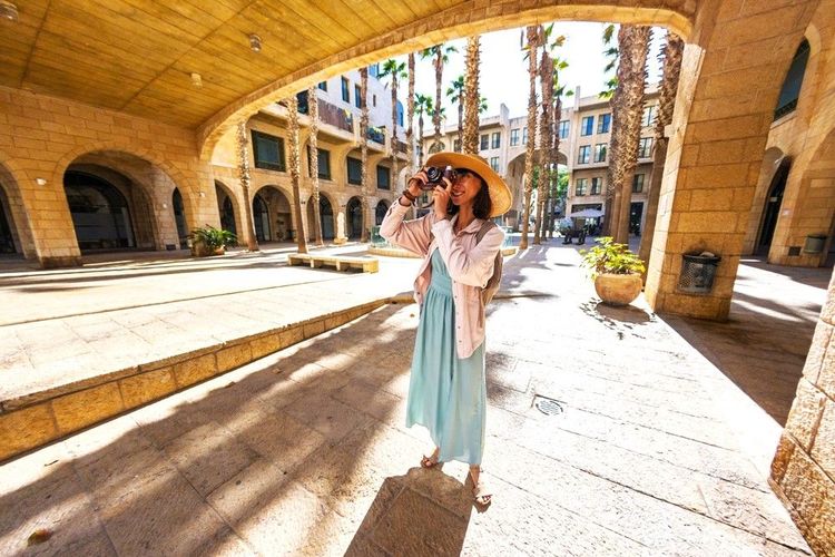Touriste dans le vieux Jaffa