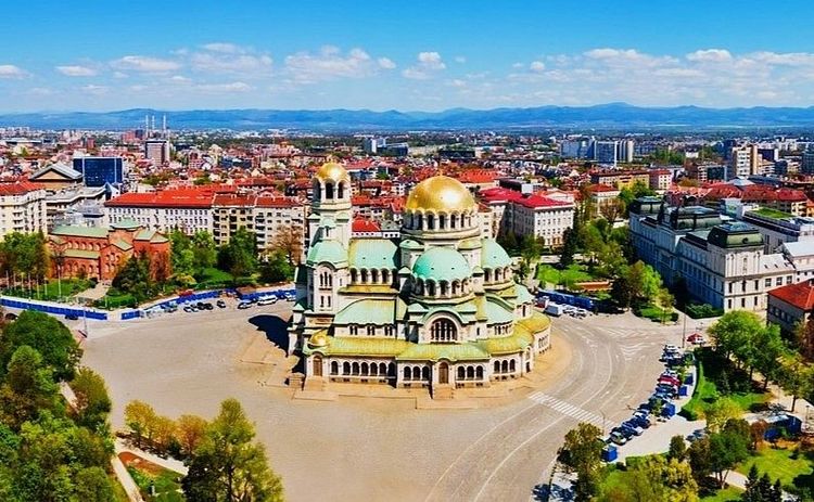Vue aérienne sur Sofia et la cathédrale orthodoxe Alexandre Nevsky