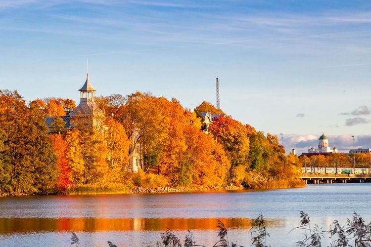Helsinki, nature et urbanisme en automne