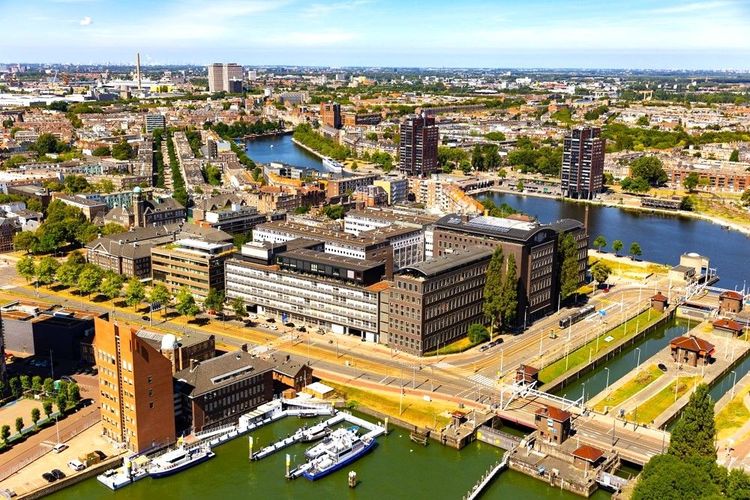 Vue aérienne sur Delfshaven, le Vieux Rotterdam