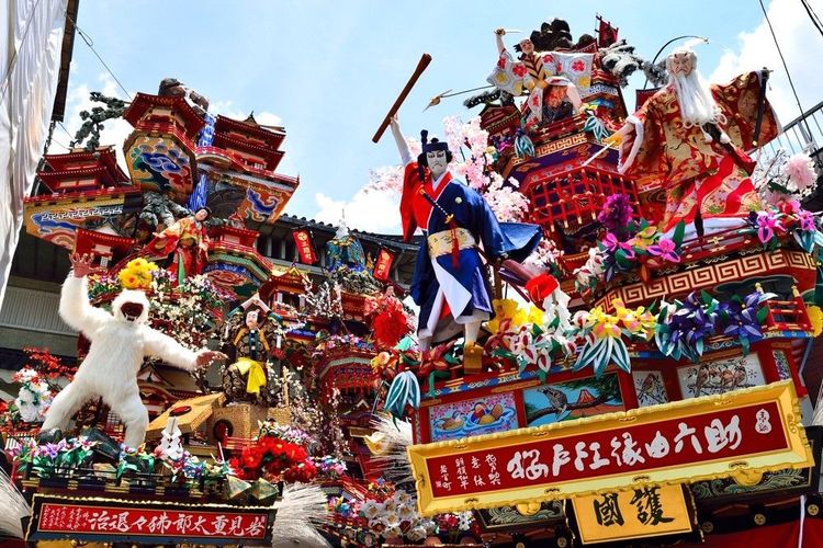 Chars pendant le défilé du Gion Matsuri