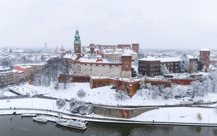 Le château sous la neige
