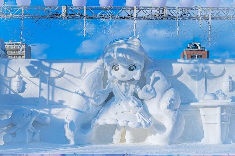 Plongez dans la féérie glacée du Festival de Neige et de Glace de Sapporo