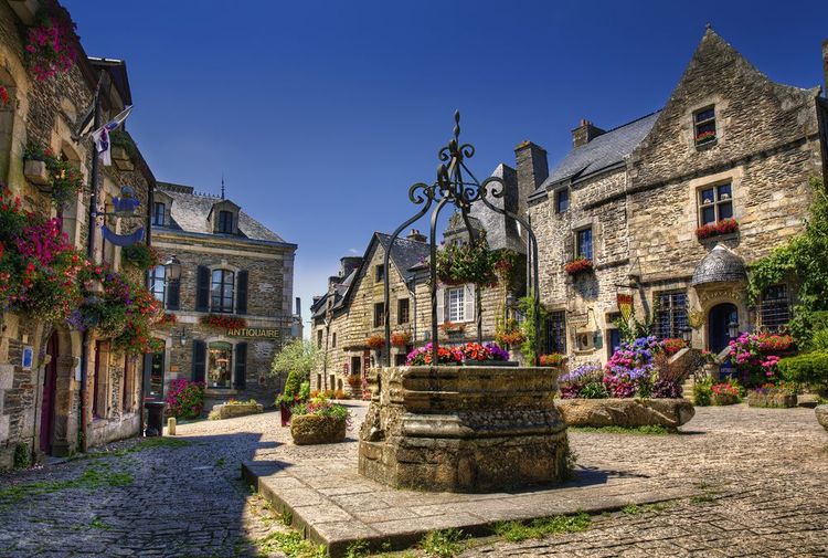 Place de la ville de Rochefort-en-Terre