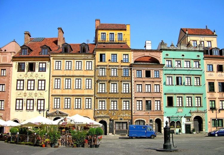 Les maisons colorées de Rynek Starego Miasta, la place du marché de la Vieille Ville
