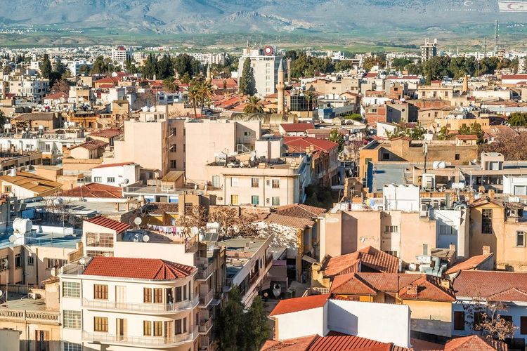 Vue plongeante sur la rue Ledra, l'un des principales du quartier