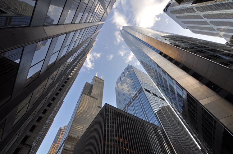 buildings in downtown Chicago