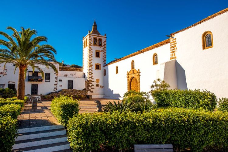 L'église du village de Betancuria à Fuerteventura