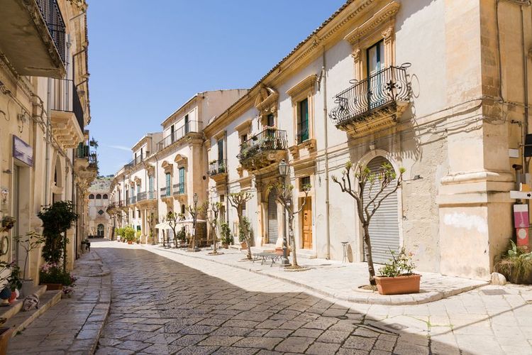 Une ruelle en Sicile
