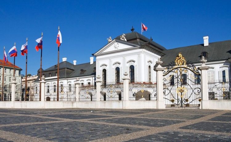 Le Palais Grassalkovich, un joyau rococo au cœur de Bratislava