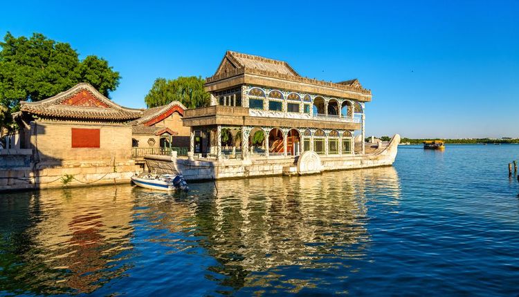 Le Marble Boat du Palais d'été de Pékin
