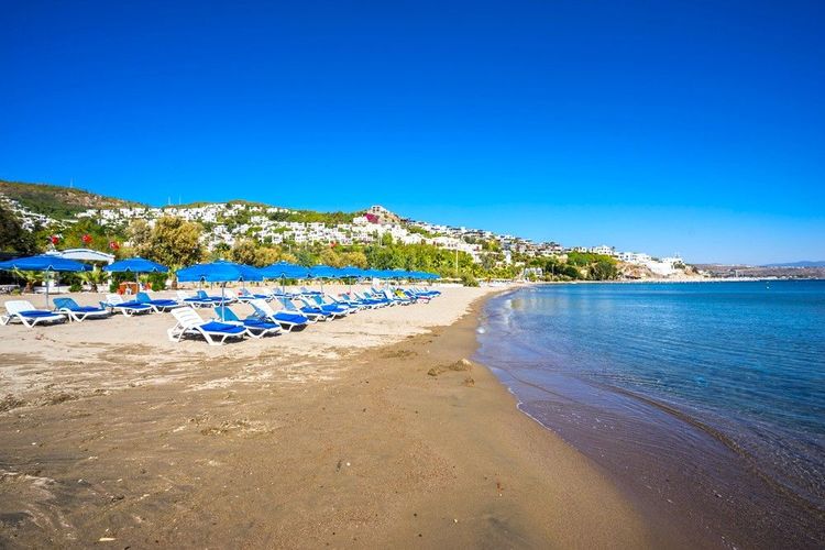 La plage de Bitez, à Bodrum