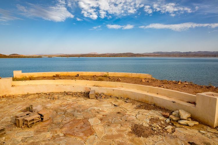 Réservoir au barrage Mansour Eddahbi