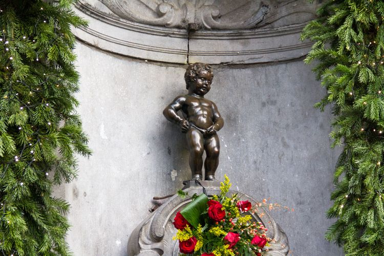 El emblemático Manneken Pis de Bruselas