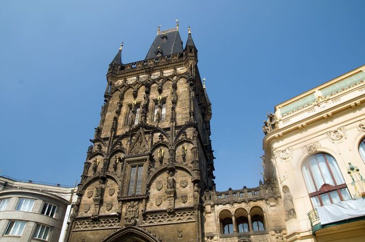 La Tour Poudrière, à Prague.