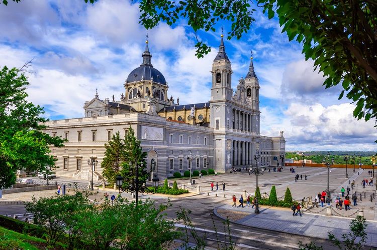 La cathédrale de Madrid Santa Maria  