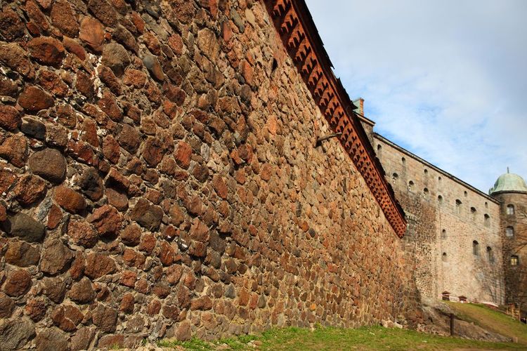 le mur de la prison de Cork est l'un des plus présentatifs de ses murs médiévaux défensifs