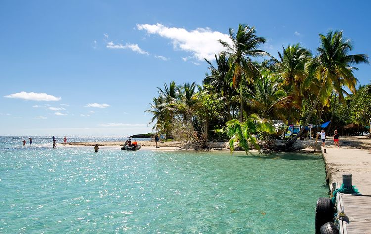 L'îlet Gosier et son ponton où l'on accoste en arrivant de Grande-Terre