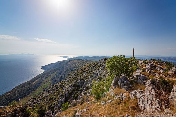 Le panorama depuis le sommet de Sveti Nikola.