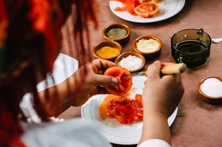 Préparation berbère en cuisine