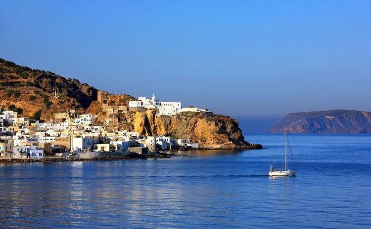  village de Mandraki, "capitale" de l'île volcanique de Nisyros, Dodécanèse