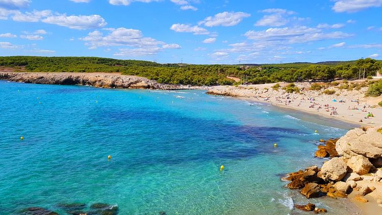La plage de Sainte roix à Sausset-les-Pins.
