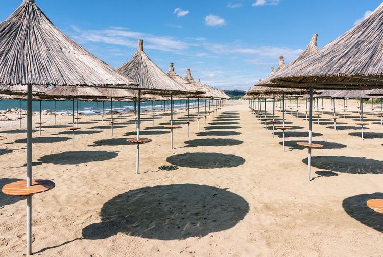 La plage aménagée de Golem.