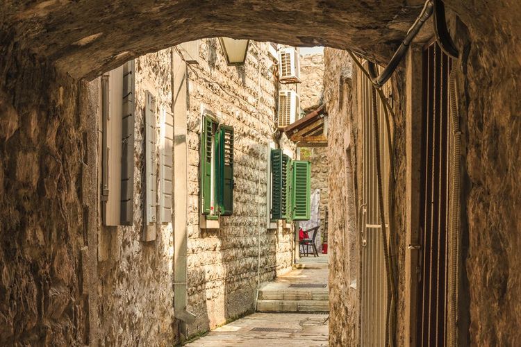 Ruelle typique dans la vieille ville