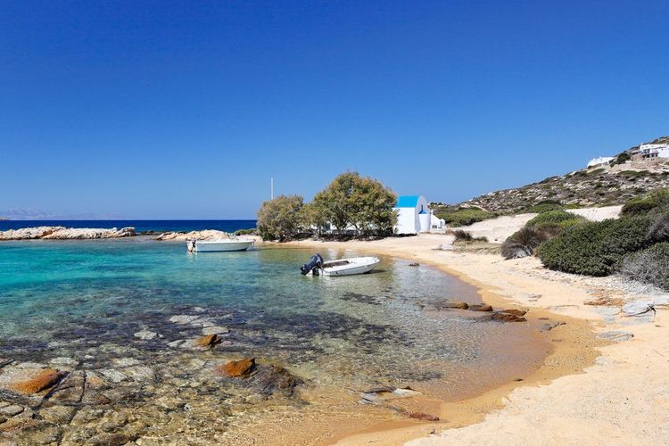 La plage de Saint-George à Antiparos