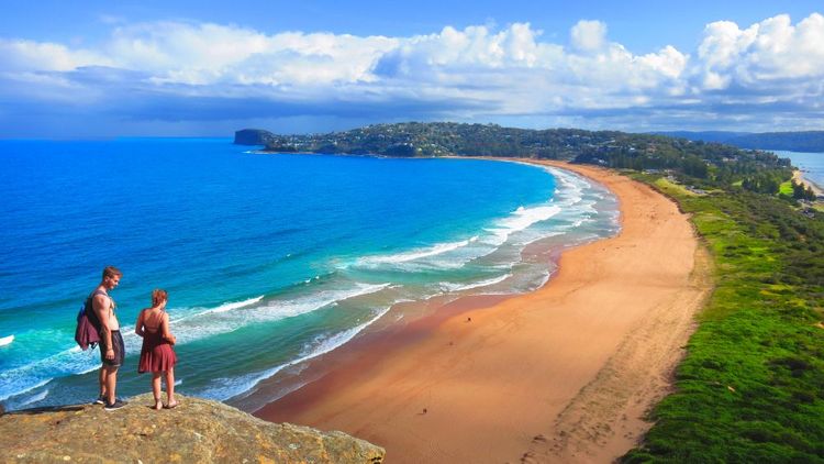 Arrivée sur la plage de Palm Beach, à Sydney