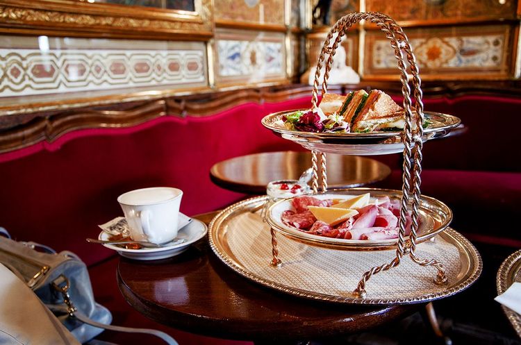 Café et snacking au Caffè Florian