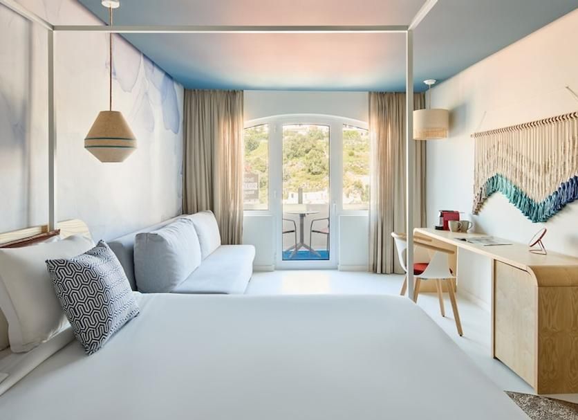 Hotel Indigo Albufeira 4*