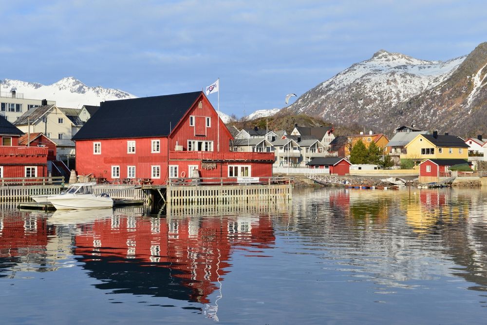 Marina Hotel Lofoten 3*