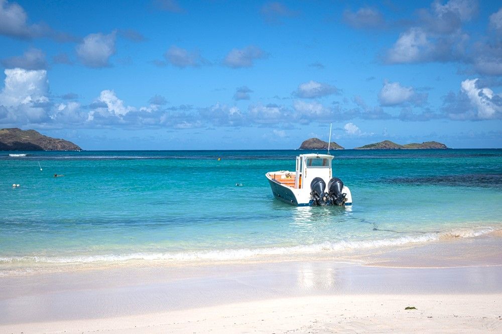 ⛵ Louez un bateau à Saint-Barthélemy !