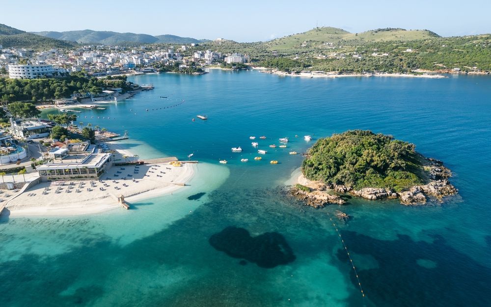 Séjour 8 jours et 7 nuits à Durrës en Albanie dans un hôtel 4* avec petits-déjeuners et vols inclus, dès 366€ !