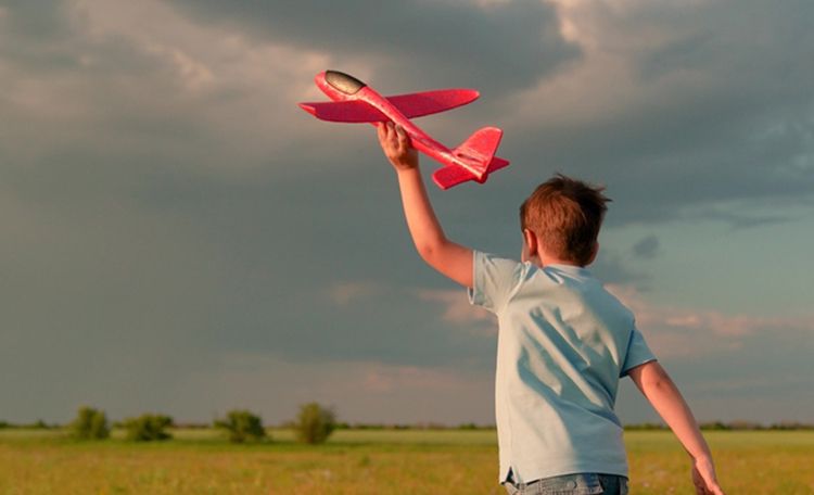 S'envoler, un jeu d'enfant