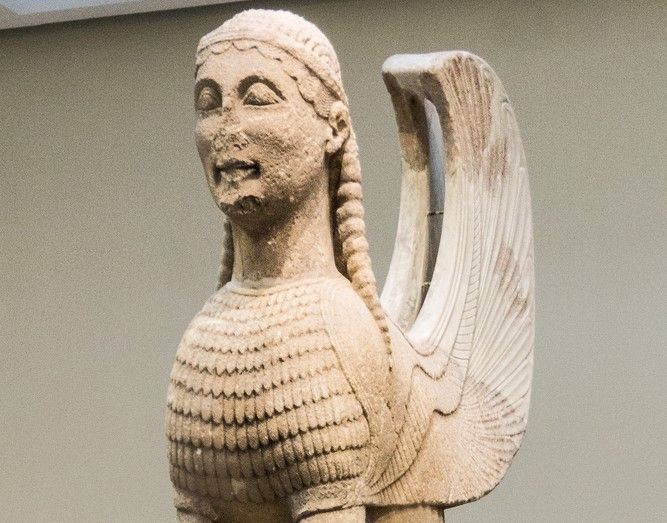 Le Sphinx de naxos se découvre au musée de Delphi